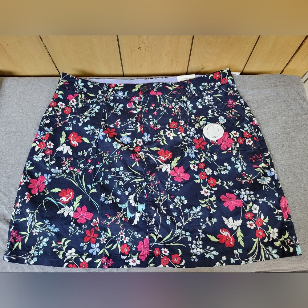 Women's Scort by Croft & Barrow